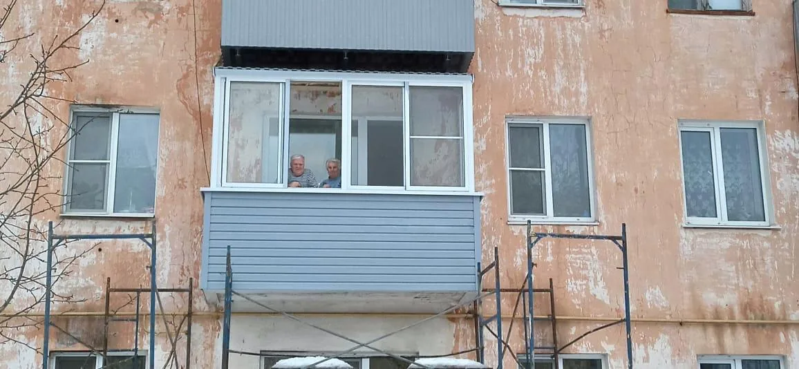 Кирпичная пятиэтажка, окна ПВХ